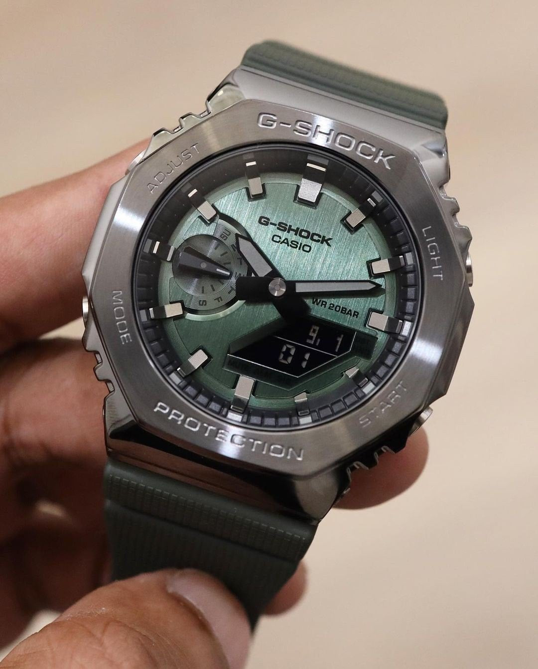 GM 2100 METAL GREEN
