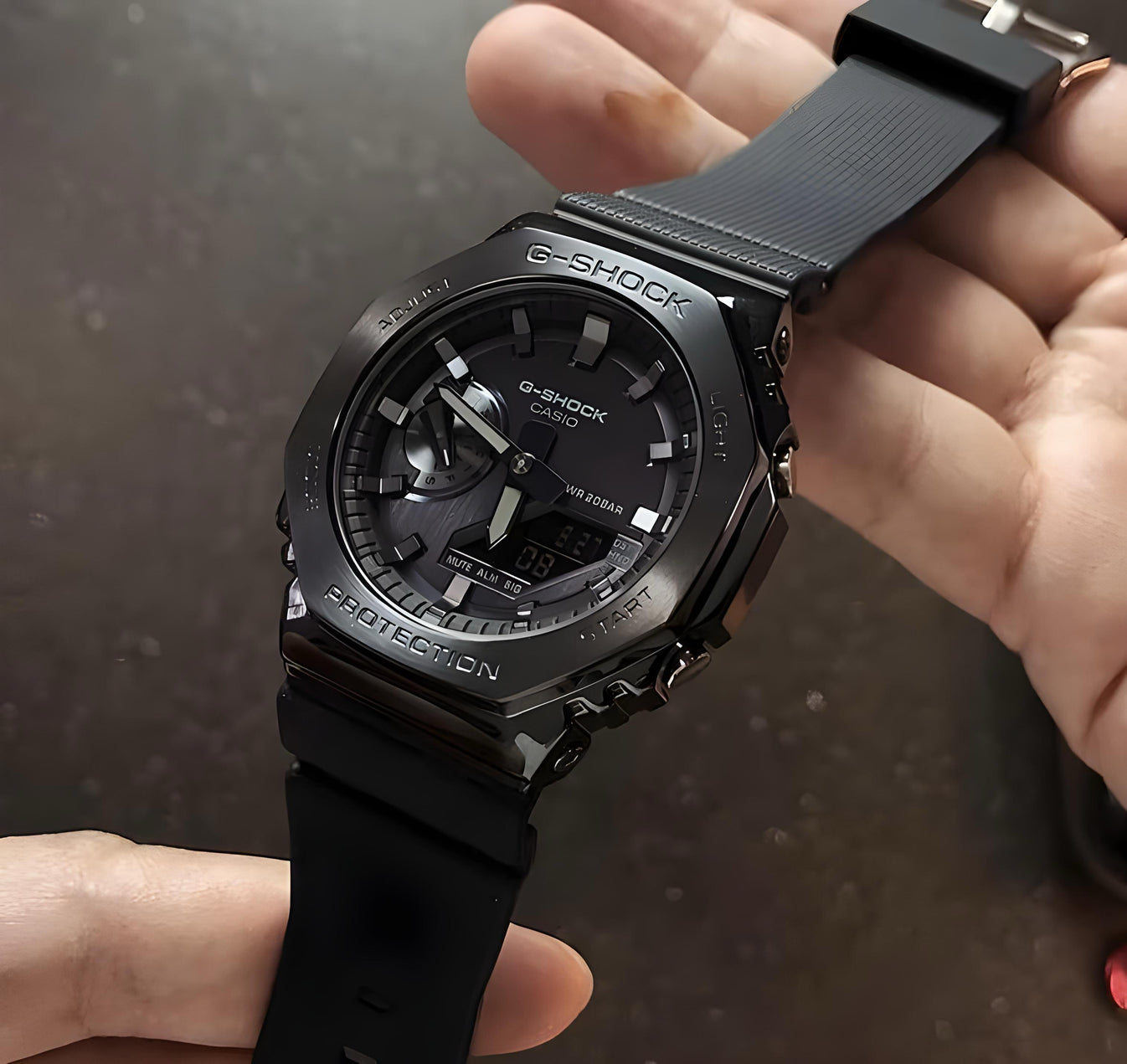GM 2100 METAL FULLY BLACK
